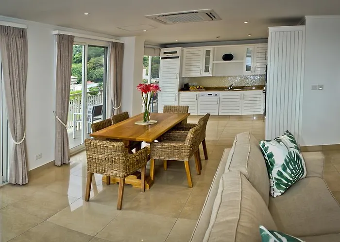 The Quadrant Luxury Apartament